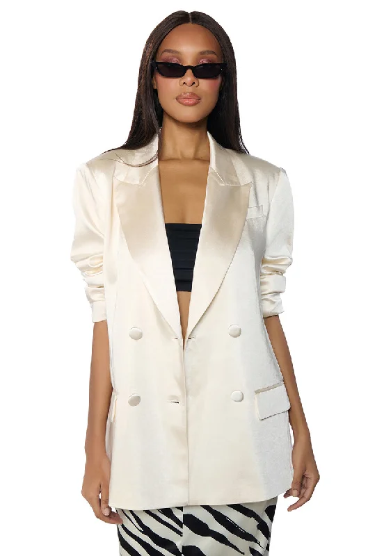 women's coats for those who refuse to compromise on styleBELMOND SATIN OVERSIZED DRESSY BLAZER