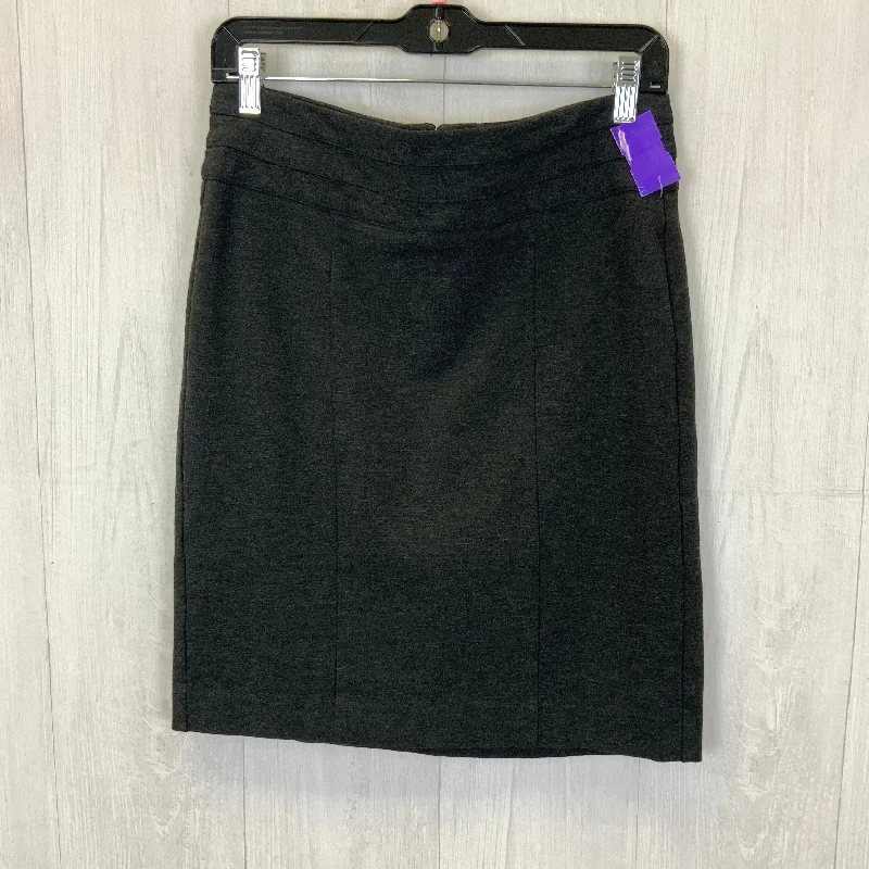 women's formal skirtsBlack Skirt Mini & Short Cabi, Size 8