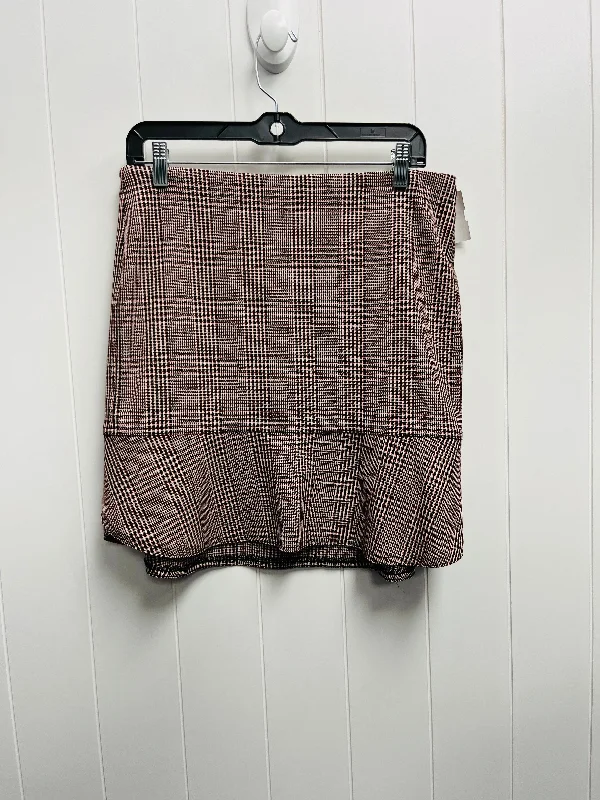 women's wool skirtsRed Skirt Mini & Short White House Black Market, Size 6