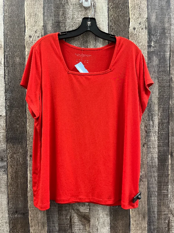 women's tops in solid colorsTop Short Sleeve By Susan Graver In Red, Size: 1x