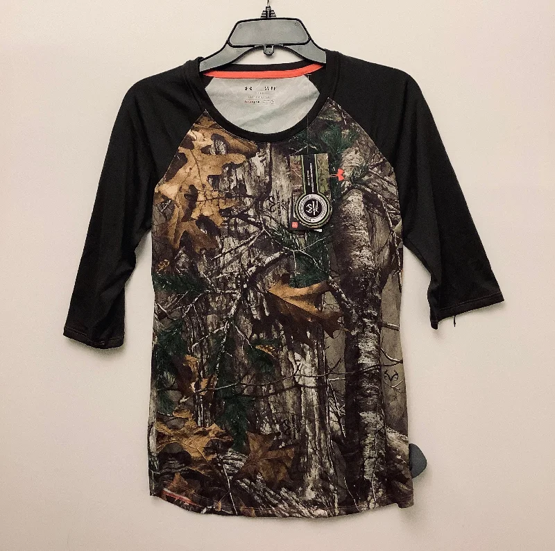 women's tops in solid colorsTop Short Sleeve By Under Armour In Camouflage Print, Size: S